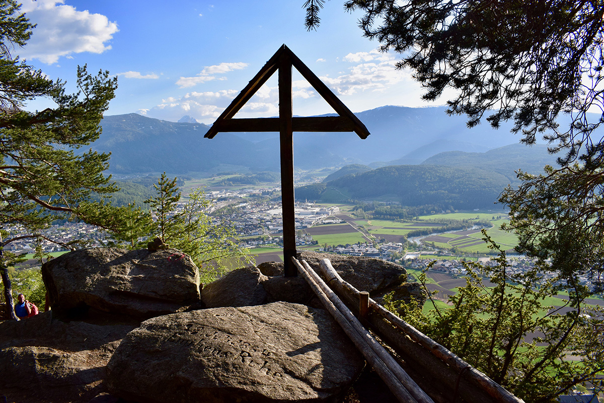 Croce di Villa Santa Caterina